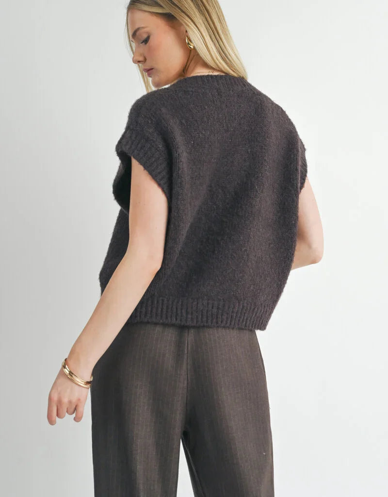 The Peyton Vest main image 0