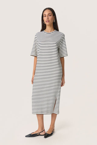Ingina T-Shirt Dress