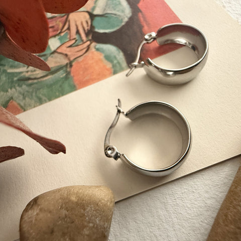 Sybil Hoop Earrings