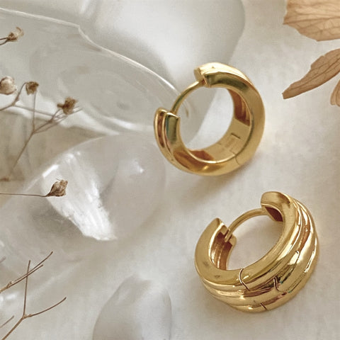 Trianon Hoop Earrings